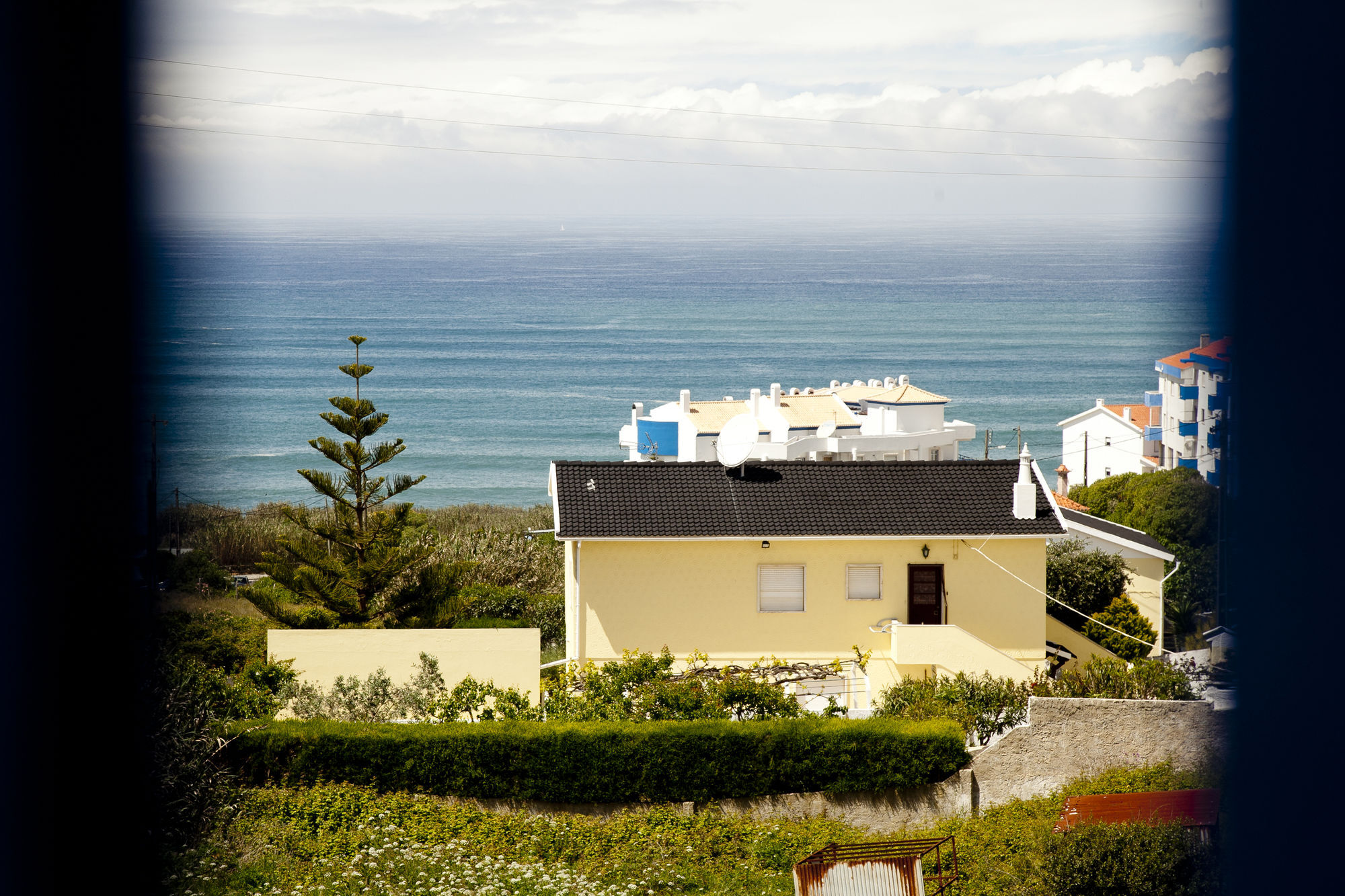 Ericeira Chill Hill Hostel & Private Rooms - Sea Food Luaran gambar